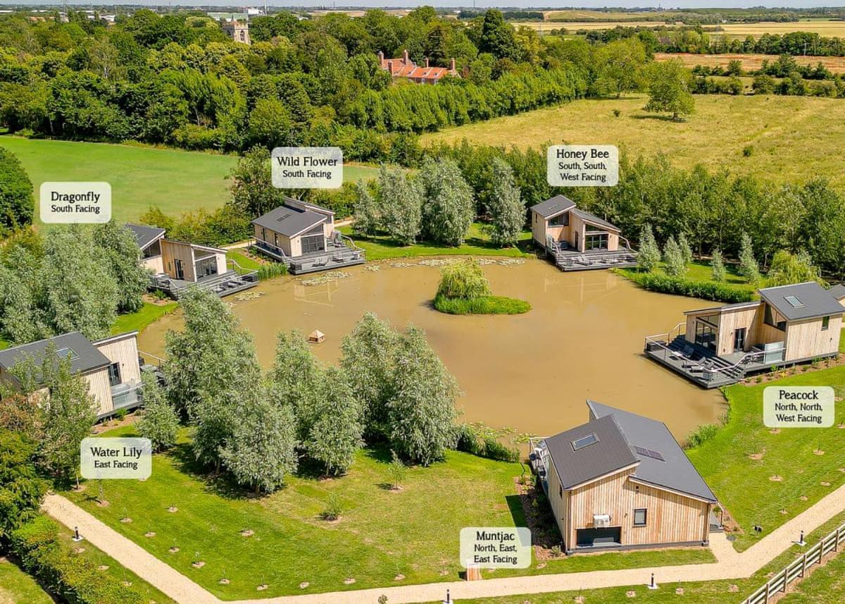 Woad Mill Lakeside Lodges Бостон Экстерьер фото